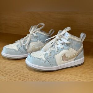 Nike Retro Glitter Swish